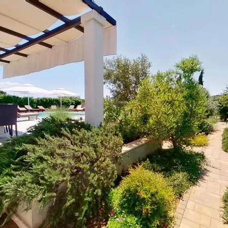 Adriatic Pearl Vila Grohote